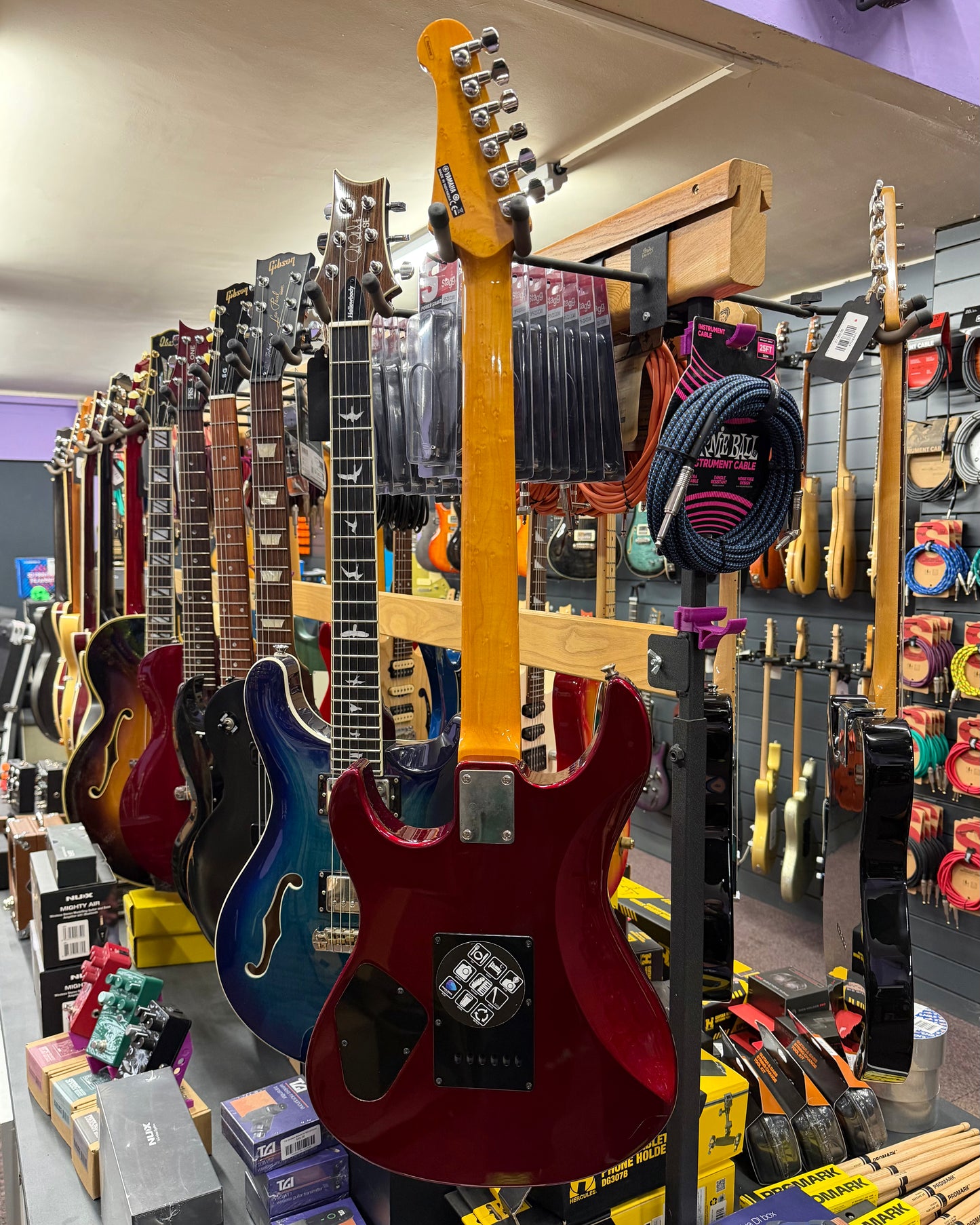 Yamaha Pacifica 510V - Candy Apple Red