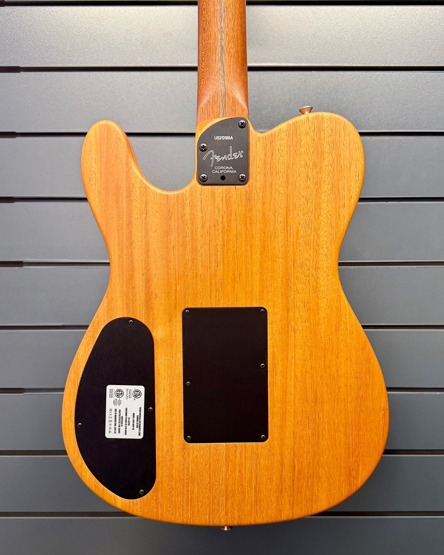 Fender USA Acoustasonic Telecaster - Crimson Red (#US213186A)