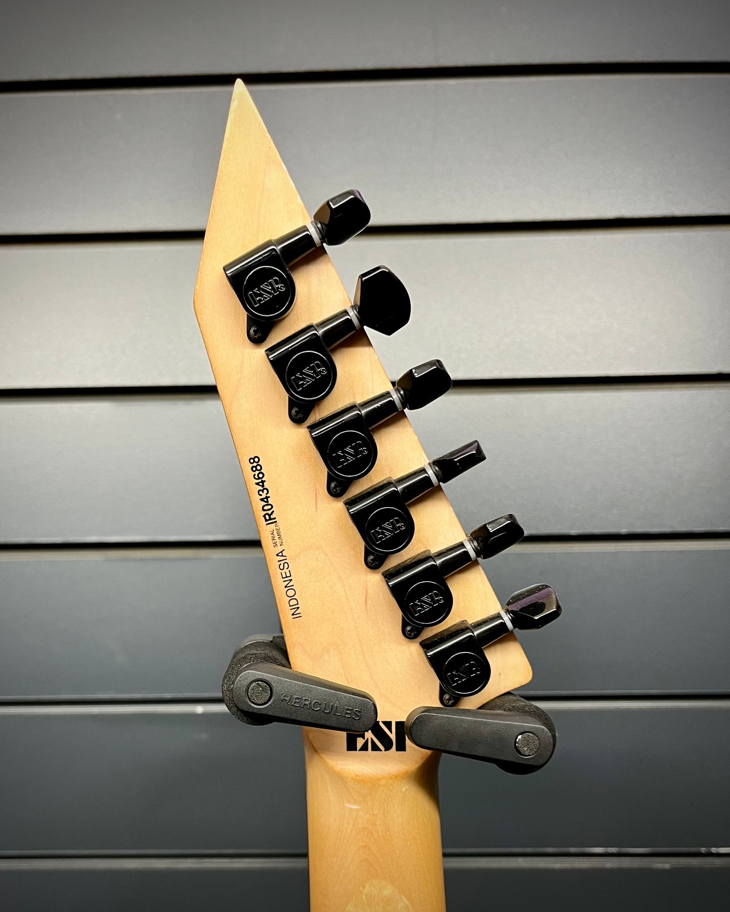 LTD M-50 Left Handed - Satin Black - (#IR0434688)