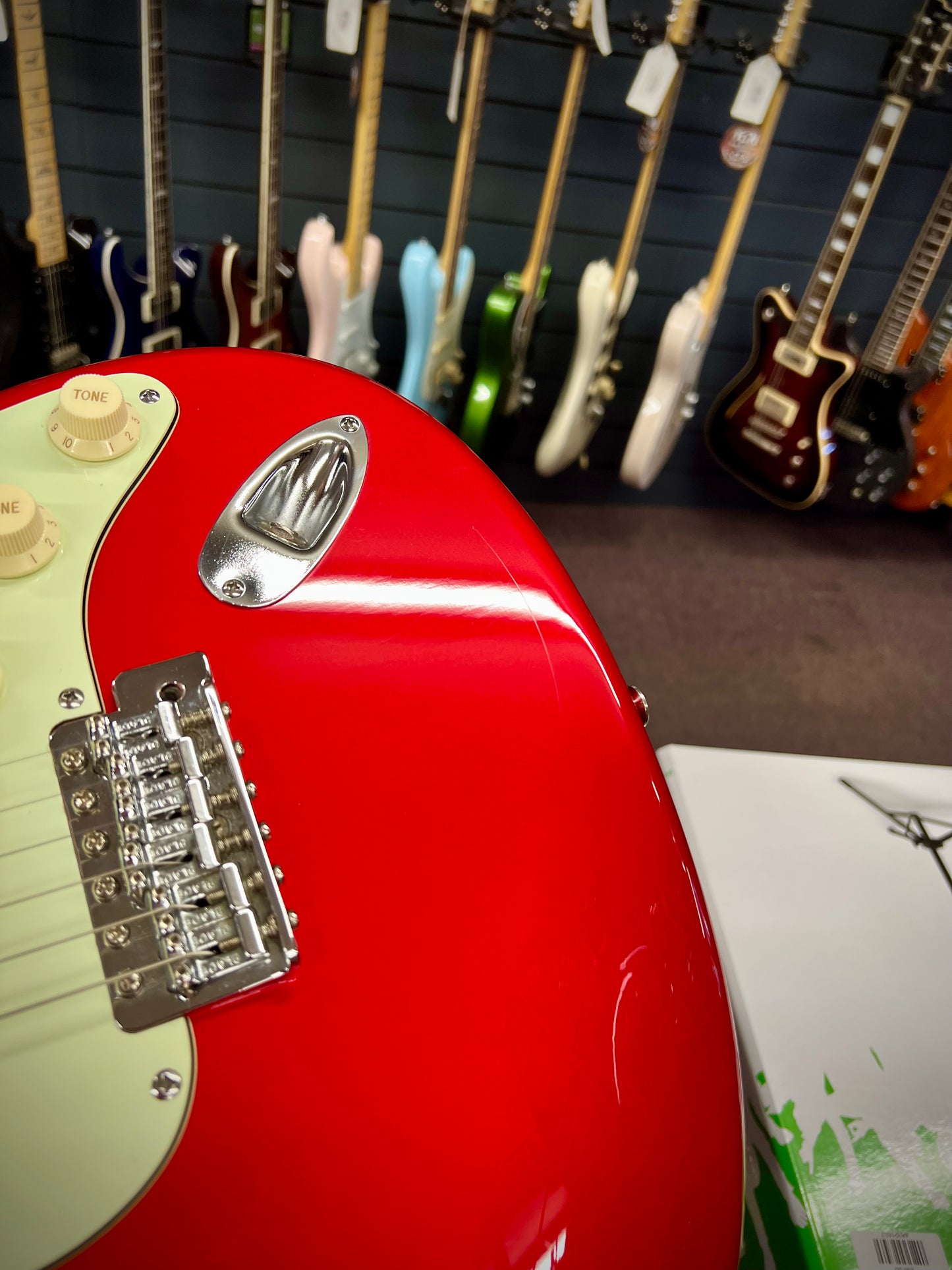 Levinson Blade Texas Standard Pro - Candy Apple Red