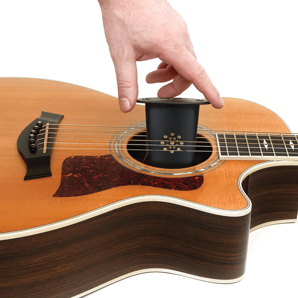 ACOUSTIC GUITAR SOUNDHOLE HUMIDIFIER