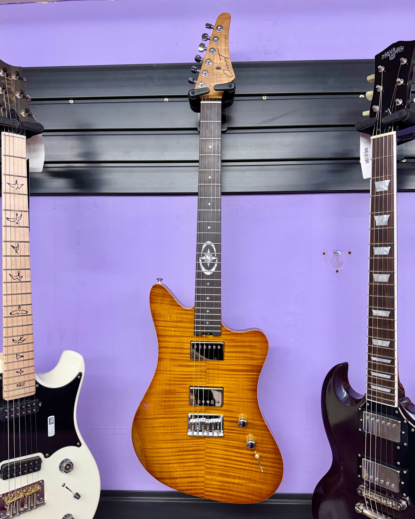 Cream T Crossfire - Caramel