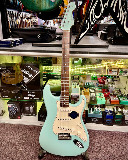 Fender FSR American Standard Stratocaster (2009) - Daphne Blue (#Z9402601)