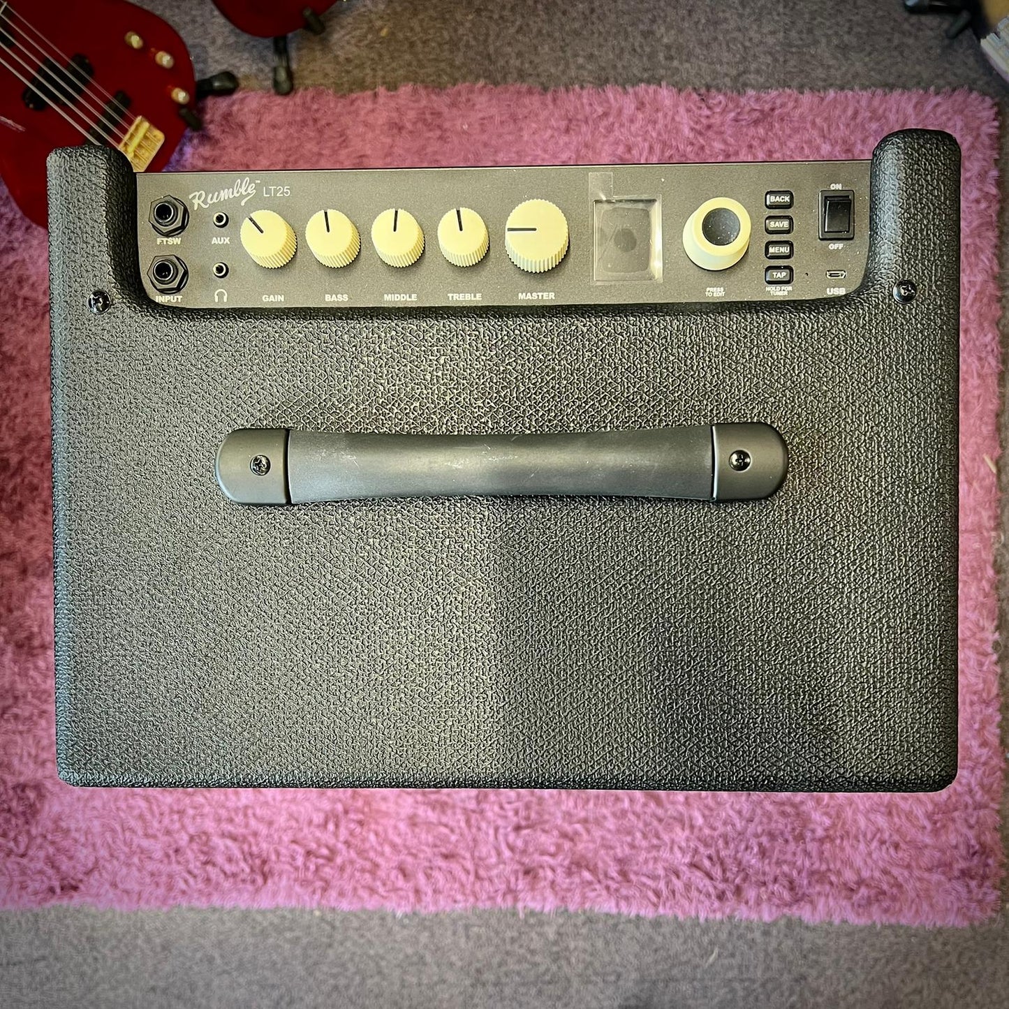 Fender Rumble LT25 Bass Combo Amp