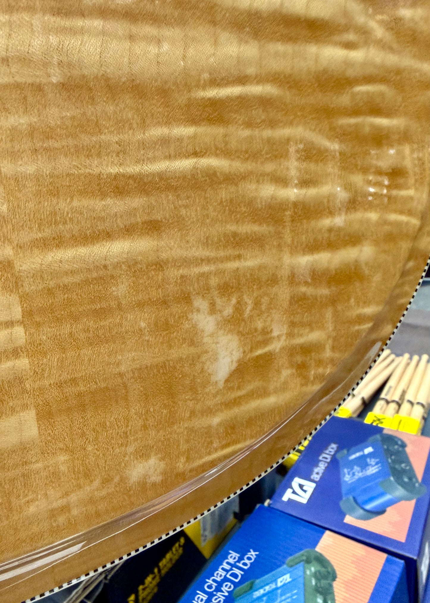 Rickenbacker 381V69 12 String Mapleglo (1998)