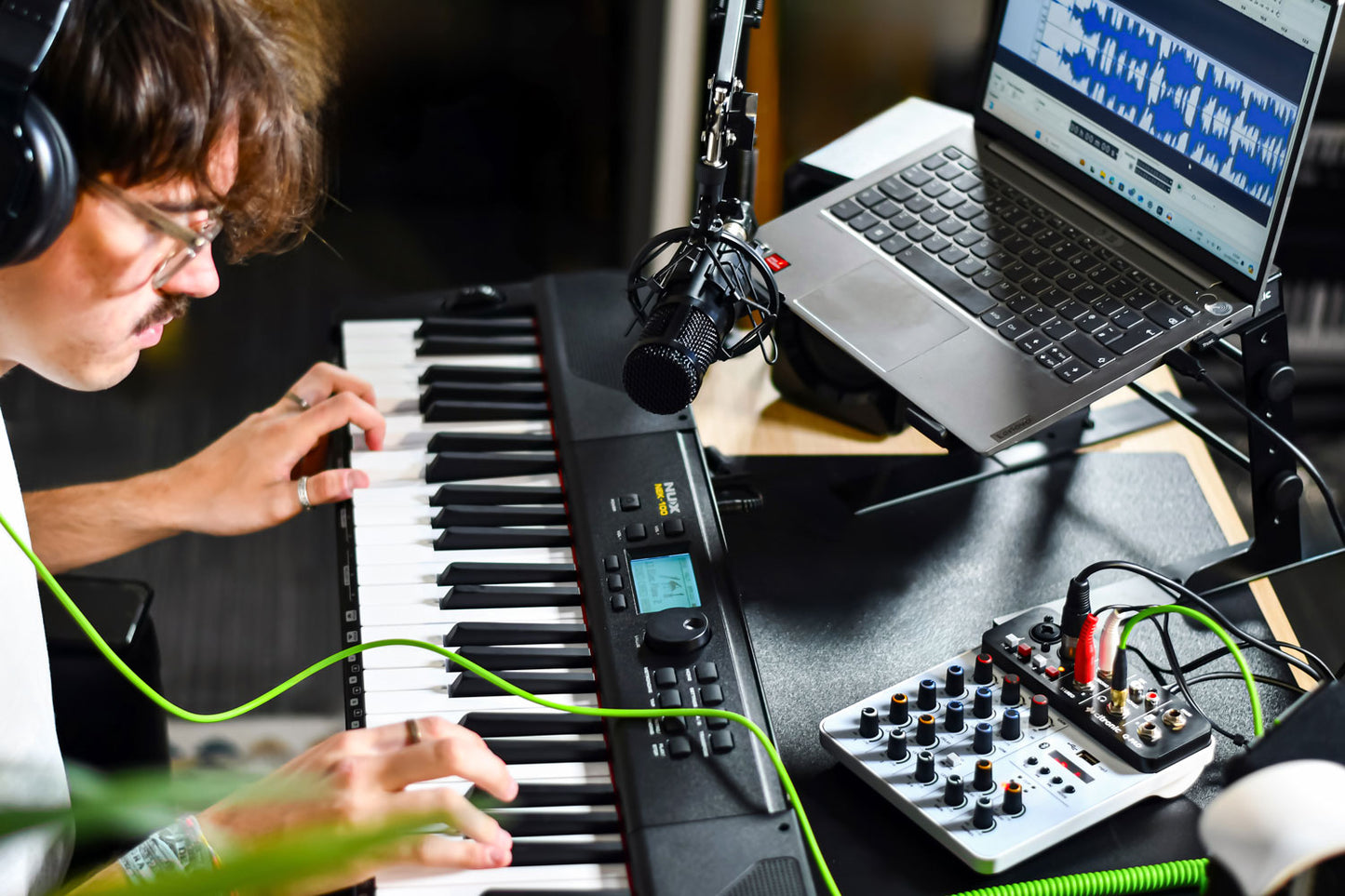 Q-PAD Mini Mixer with USB/BT and Audio Interface