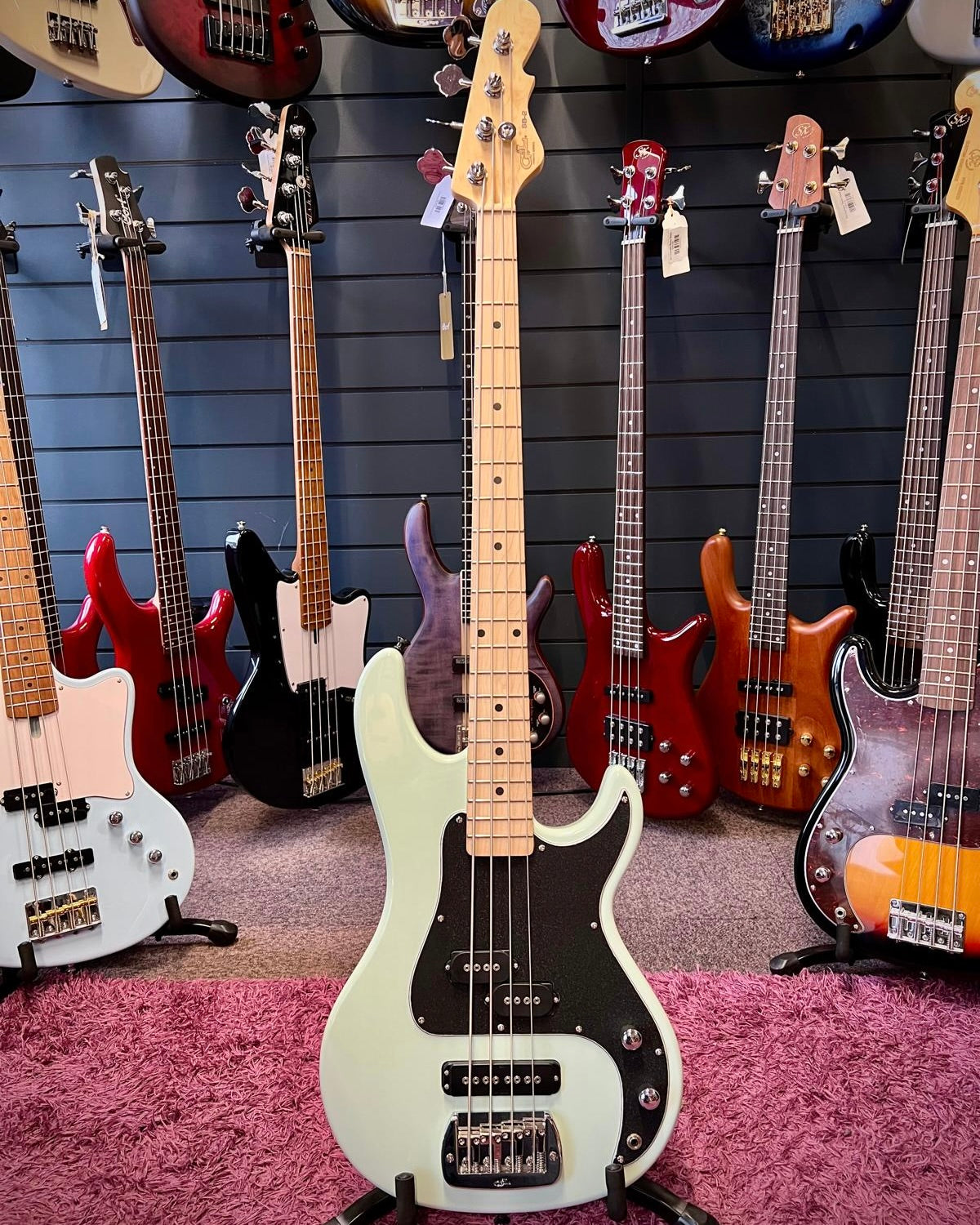 G&L SB-2 - Seafoam Green