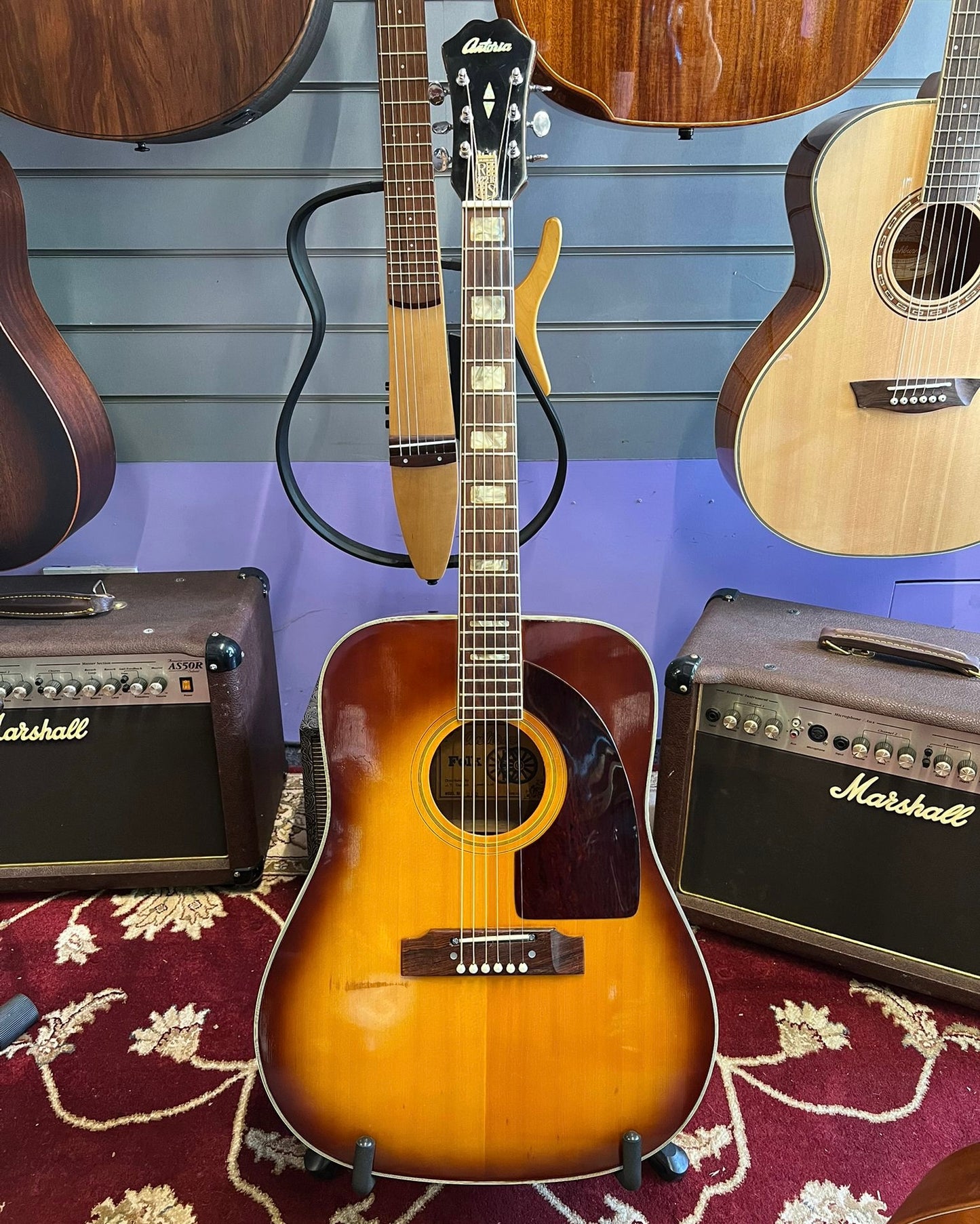 Antoria 212 Acoustic - Honey Burst
