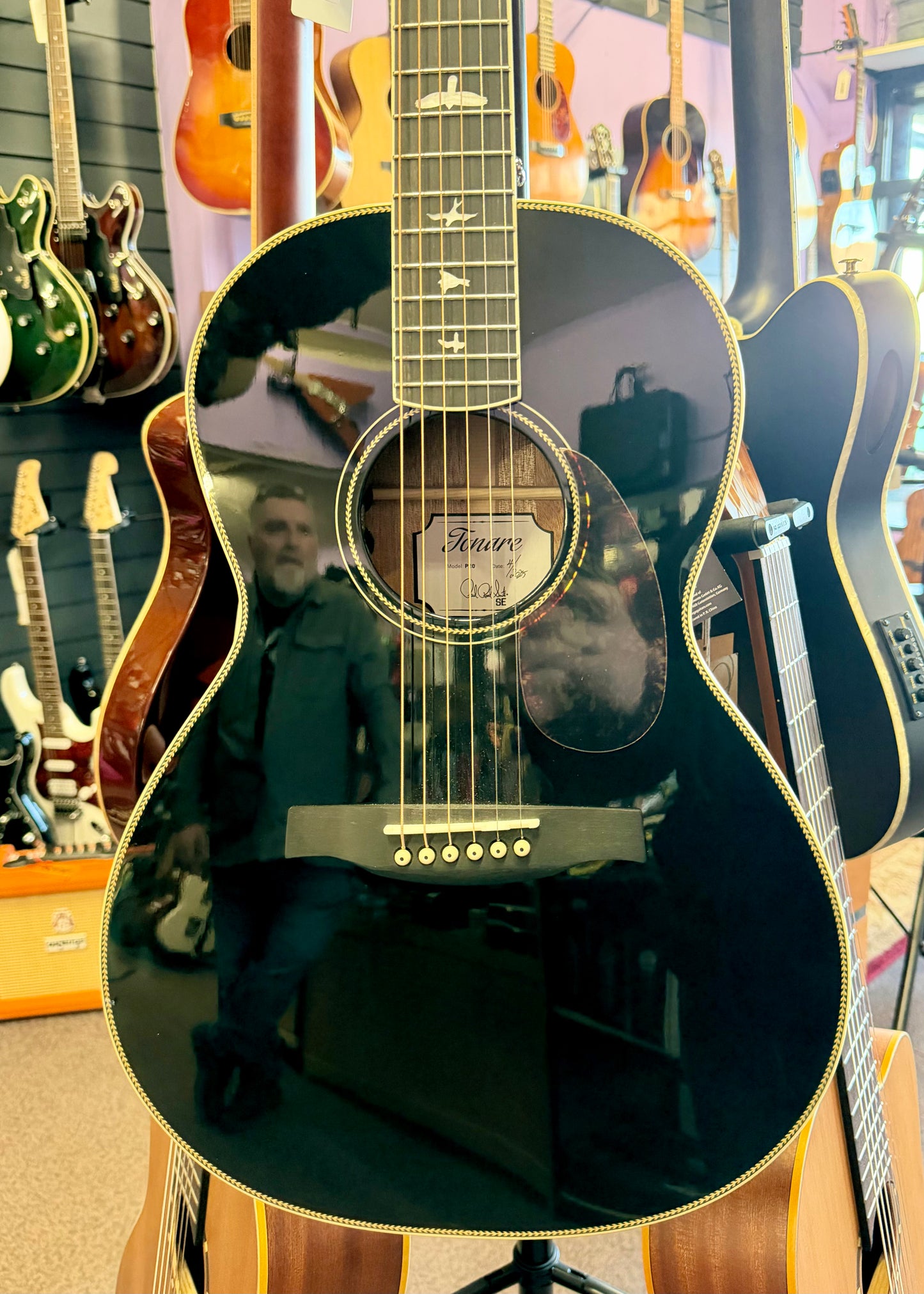 PRS SE Tonare P20E - Gloss Black Top/Doghair Back & Sides