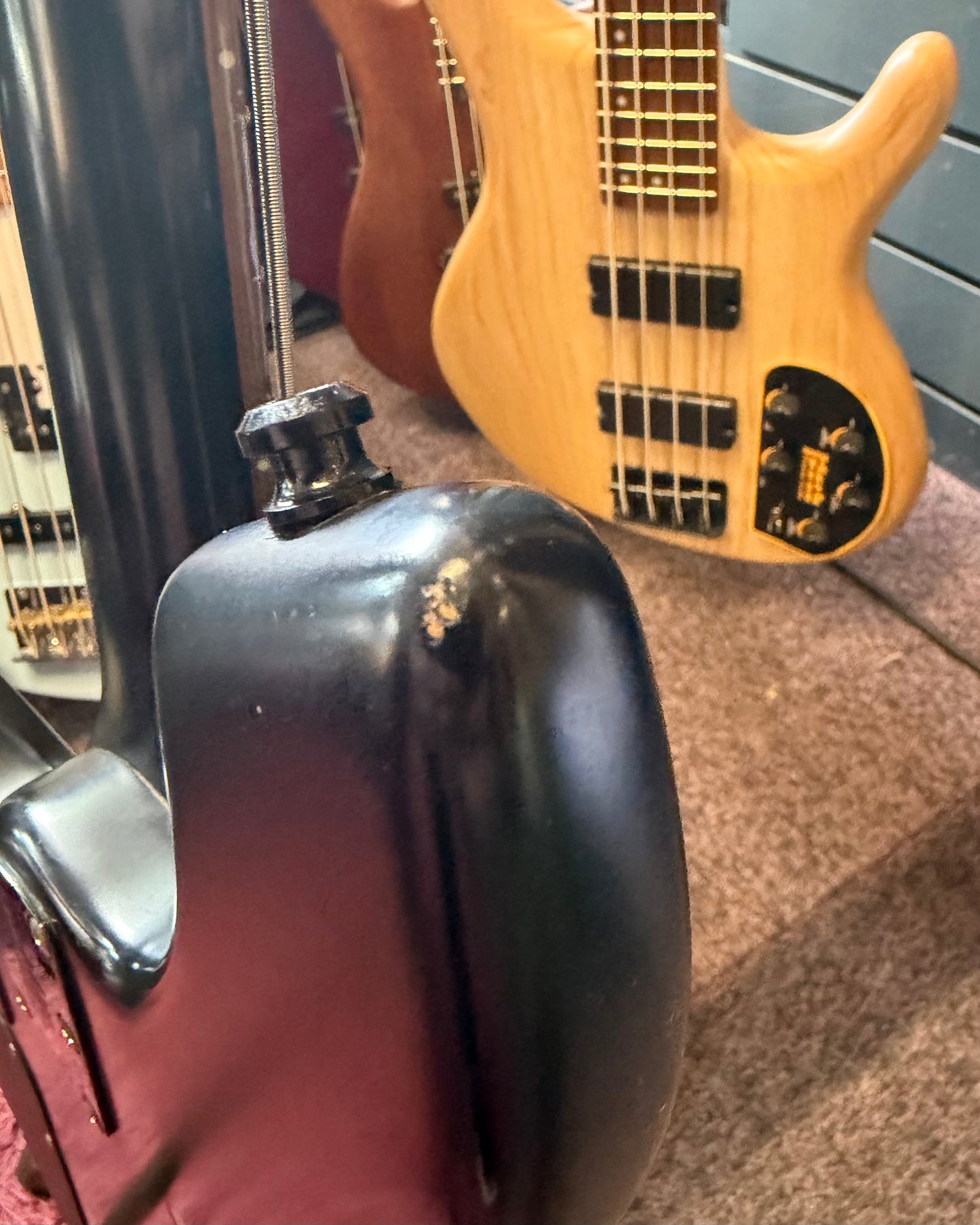 MusicMan Bongo 5 - Stealth Black