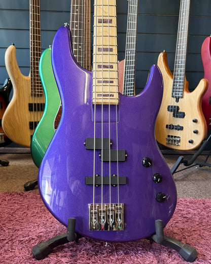 Spector NC-4 Frank Bello - Tina Rose
