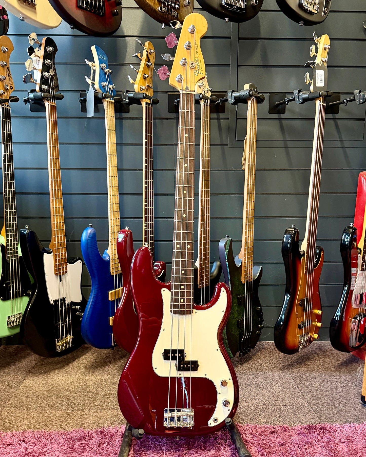 Fender Precision Bass (2001) MIM - Candy Cola