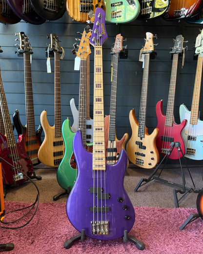 Spector NC-4 Frank Bello - Tina Rose