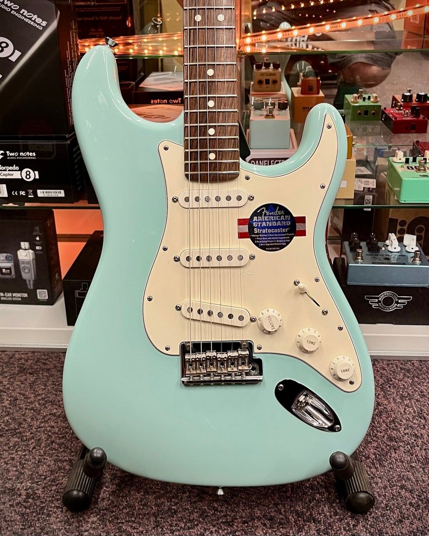 Fender FSR American Standard Stratocaster (2009) - Daphne Blue (#Z9402601)