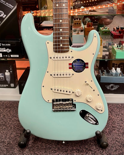 Fender FSR American Standard Stratocaster (2009) - Daphne Blue (#Z9402601)