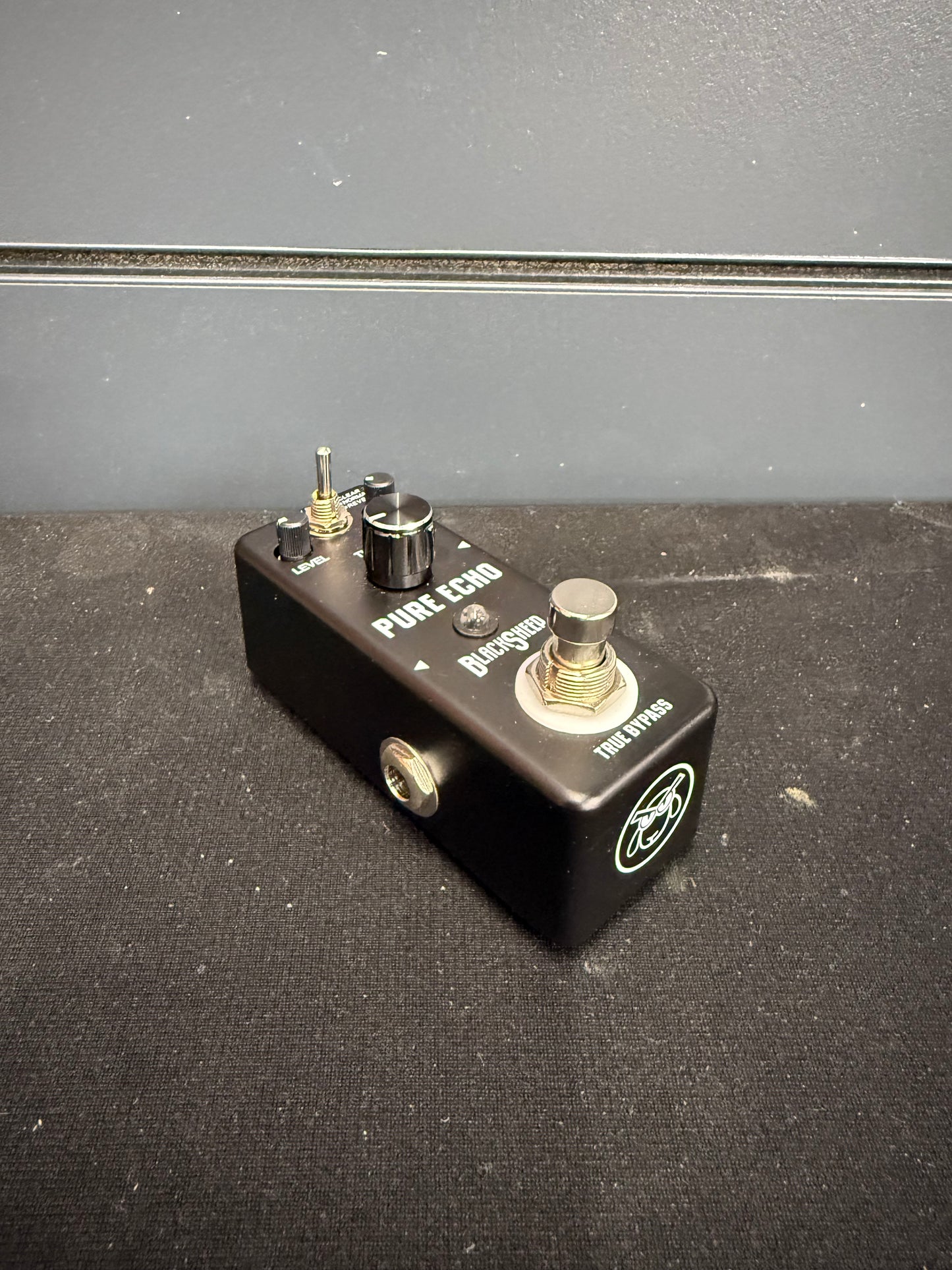 Black Sheep Pure Echo