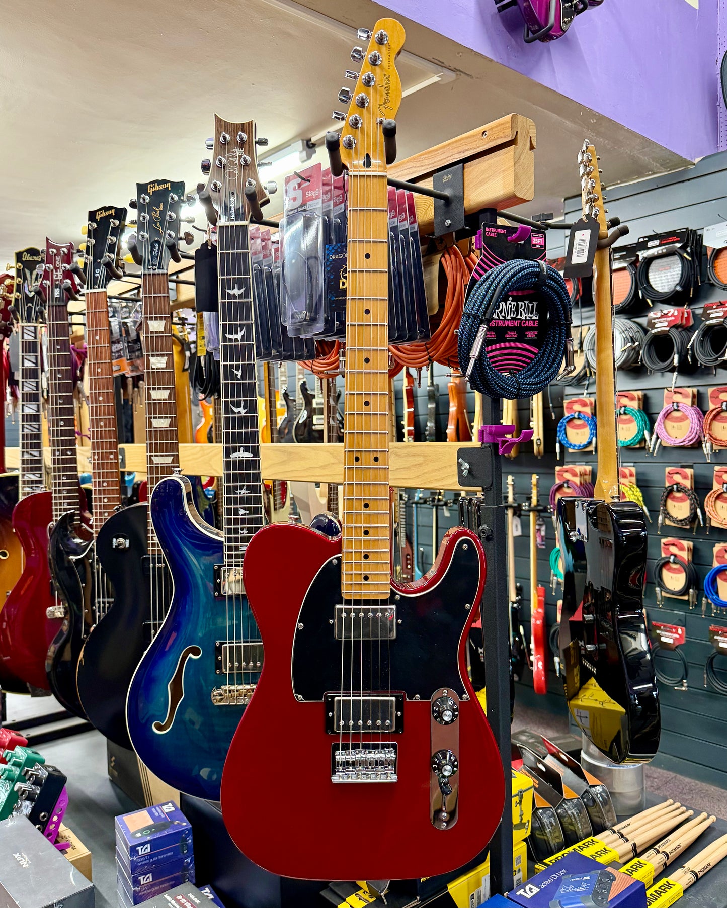 Fender Blacktop Tele HH - Candy Apple Red