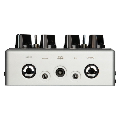 Microtubes B7K Ultra with Aux In by Darkglass