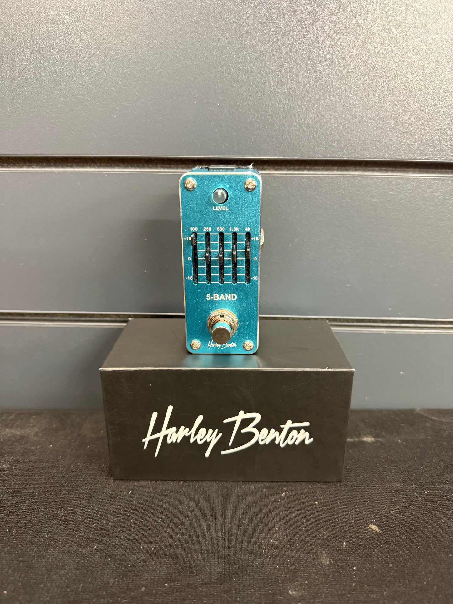 Harley Benton MiniStomp 5-Band EQ