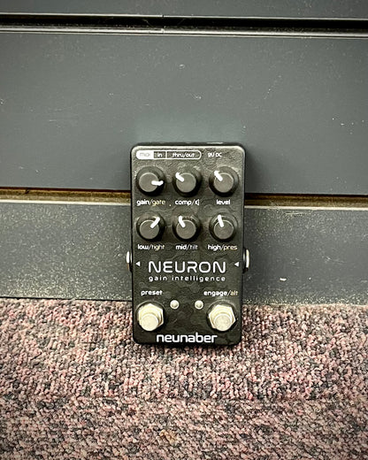 Neunaber Neuron Gain Intelligence Pedal