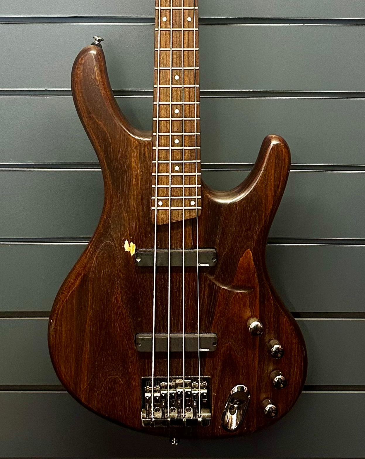 Ibanez EDB550 - Walnut