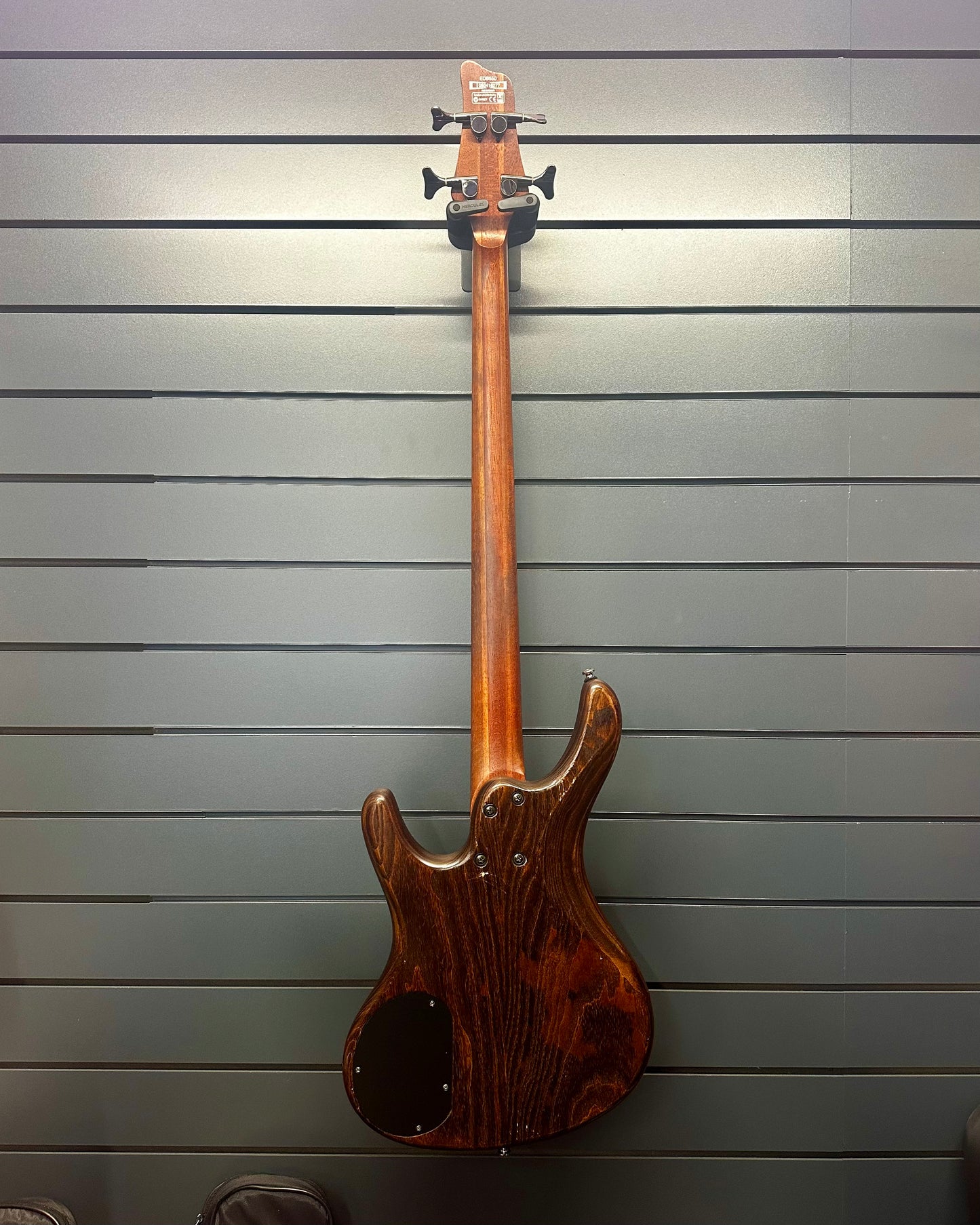 Ibanez EDB550 - Walnut