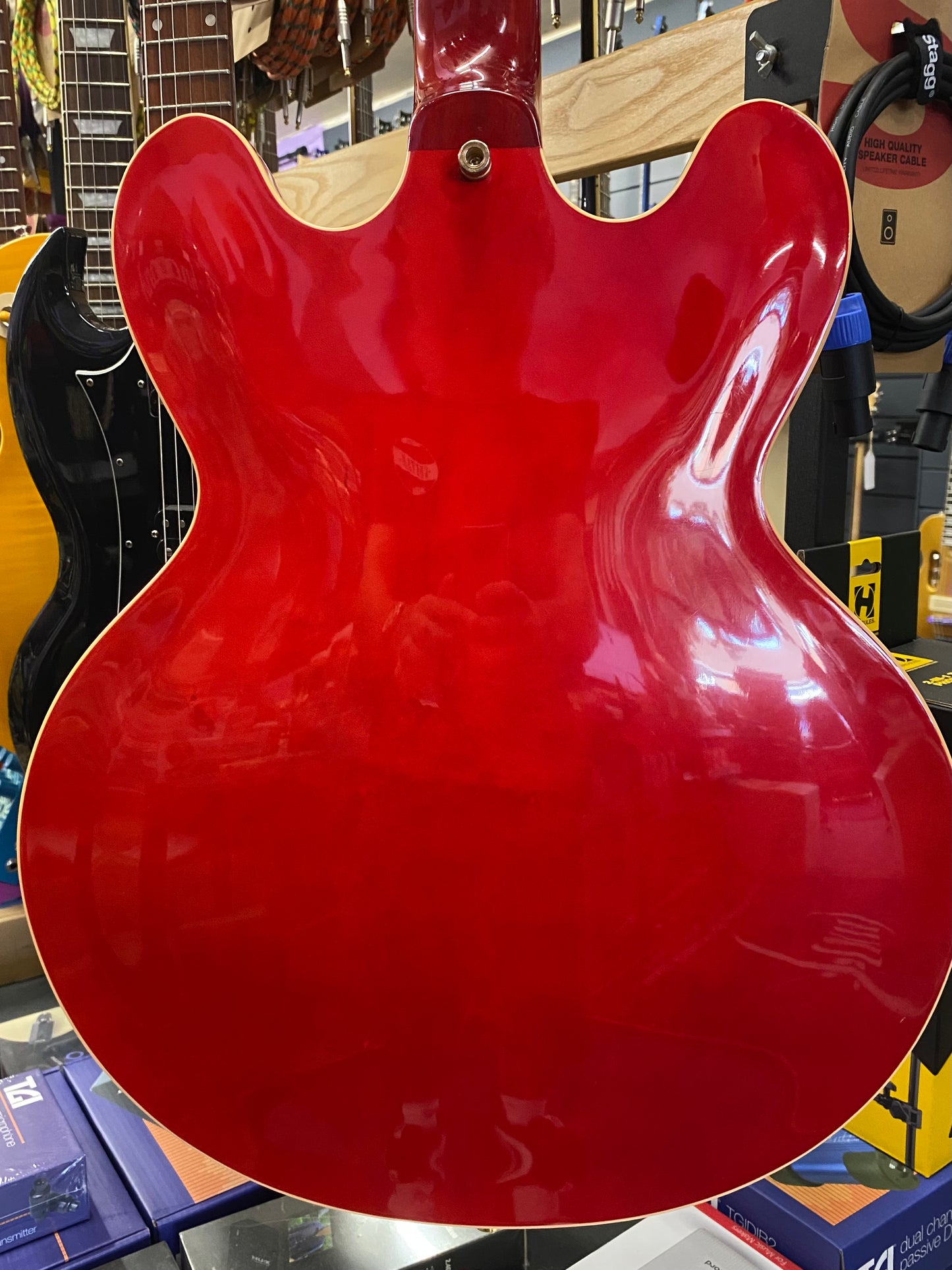 Gibson ES-335 (2011) - Cherry