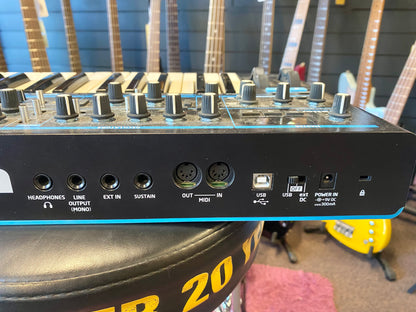 Novation Bass Station II