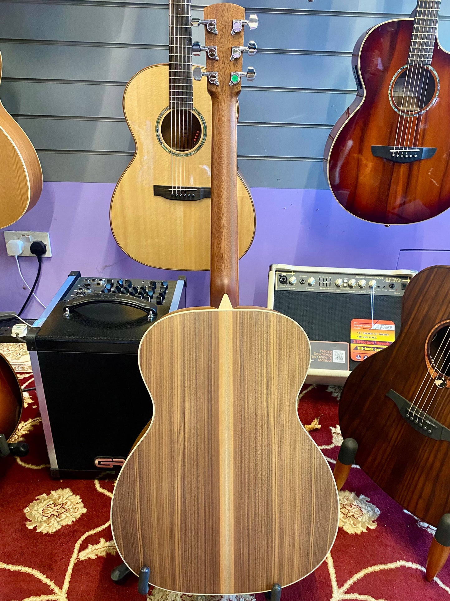 Larrivee OM-03-WL Moon Spruce - Natural