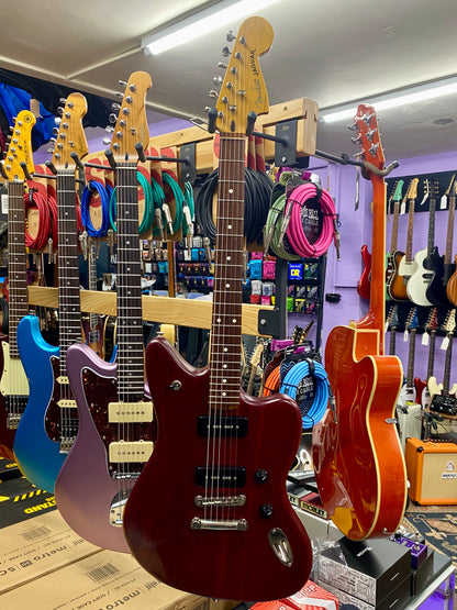 Fender Modern Player Jaguar - Cherry Red
