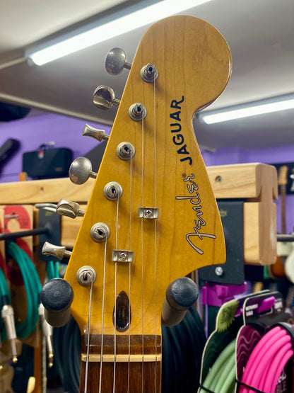 Fender Modern Player Jaguar - Cherry Red