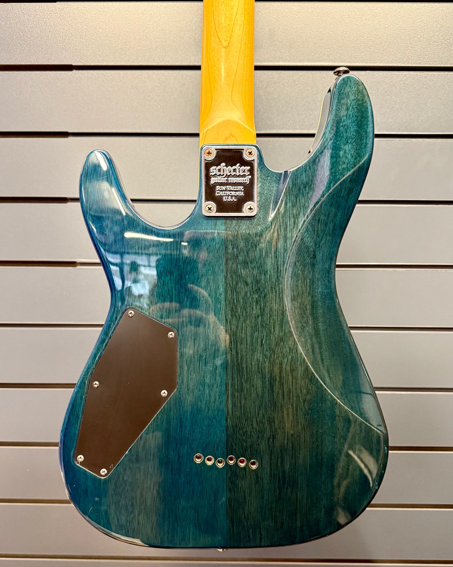 Schecter Omen Extreme-6 - Ocean Blue Burst (#IW18050307)