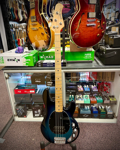 Musicman Stingray USA (1998) 3-Band - Trans Blue Burst