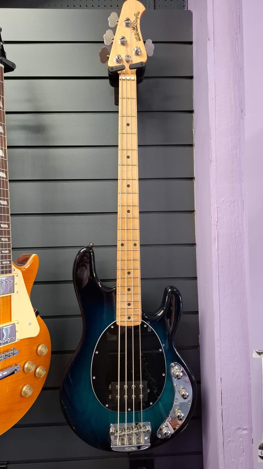 Musicman Stingray USA (1998) 3-Band - Trans Blue Burst