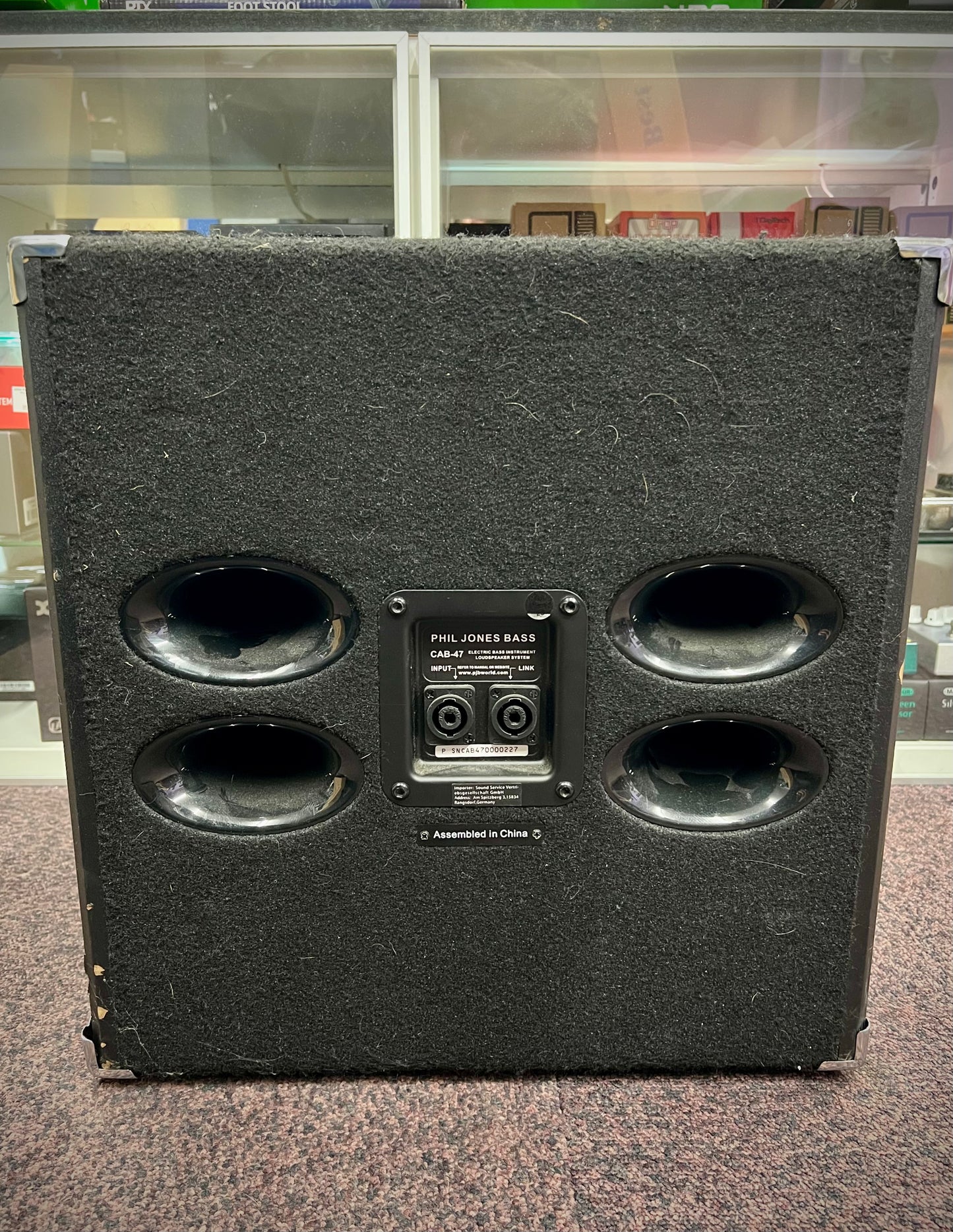 Phil Jones Cab-47 - Preowned