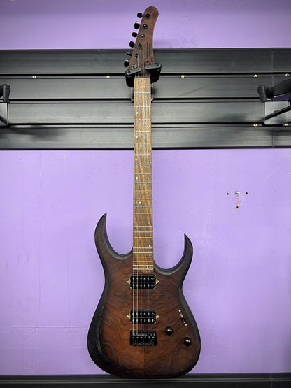 Ginger Beard Customs - GB6SP - Walnut Burr