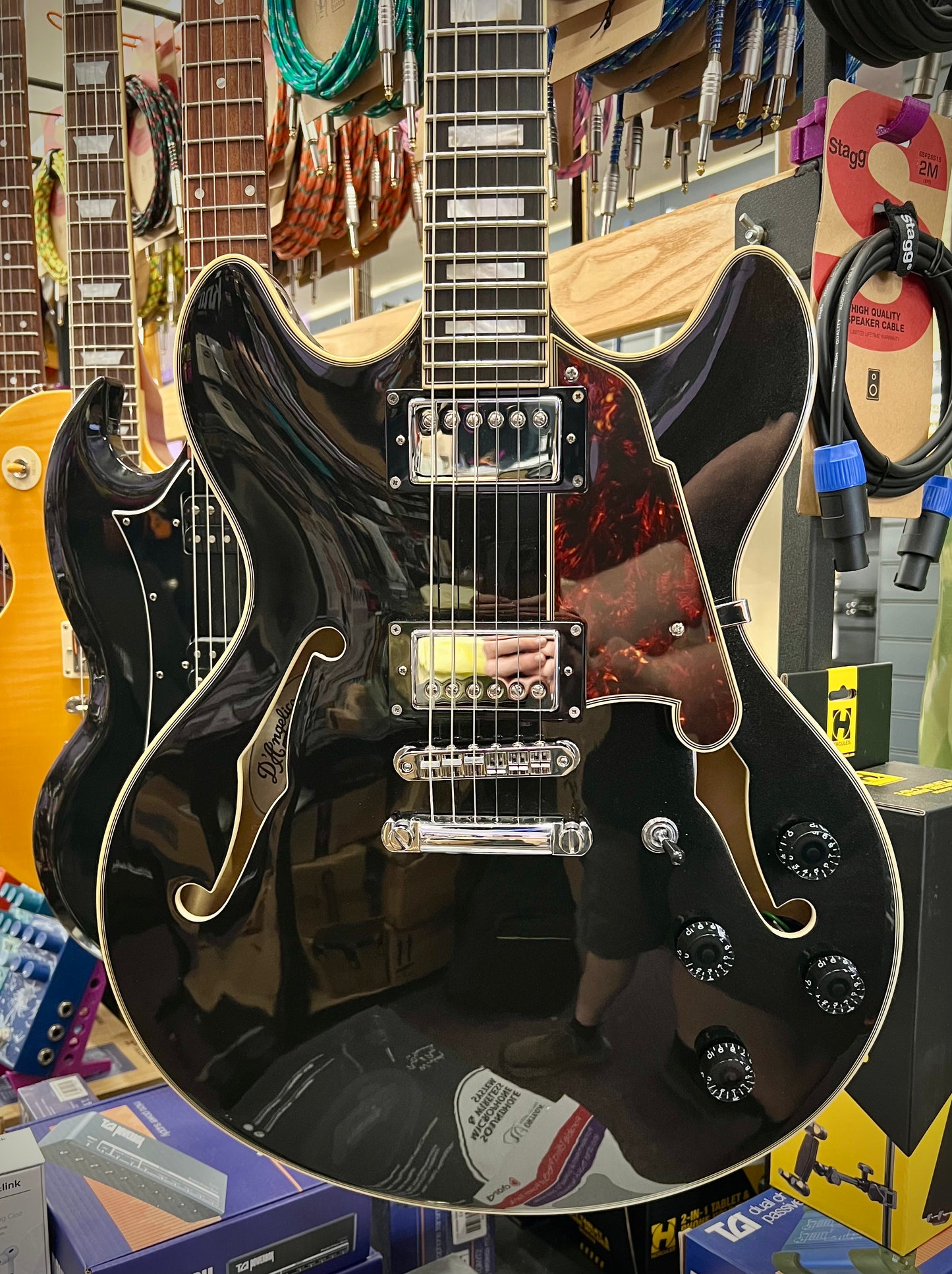 D'Angelico Premier DC - Black Sparkle