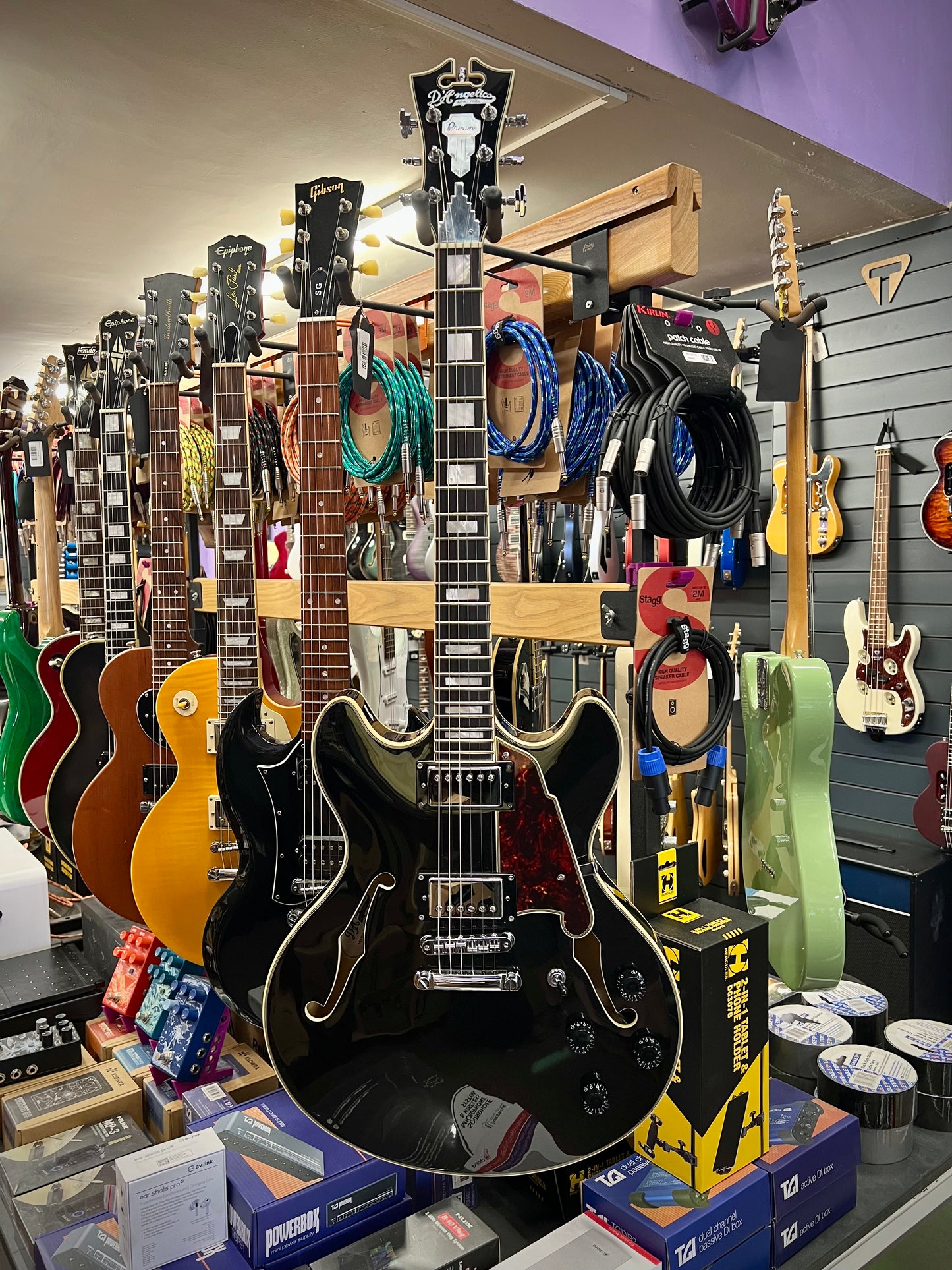 D'Angelico Premier DC - Black Sparkle