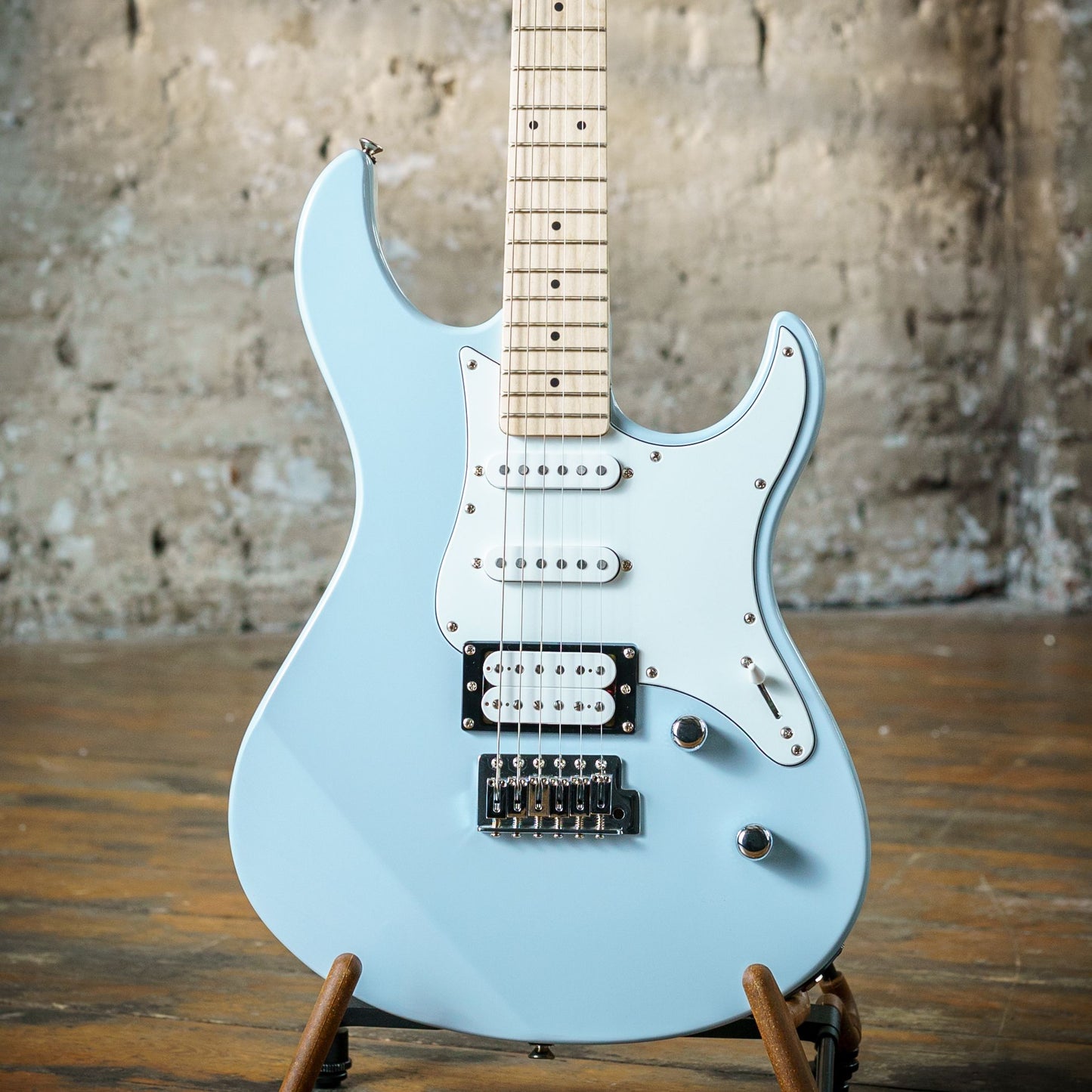 Yamaha Pacifica 112VM - Ice Blue