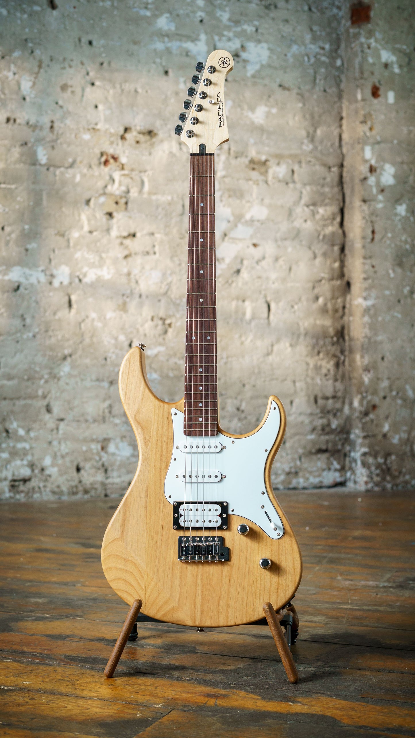 Yamaha Pacifica 112V - Yellow Natural Satin