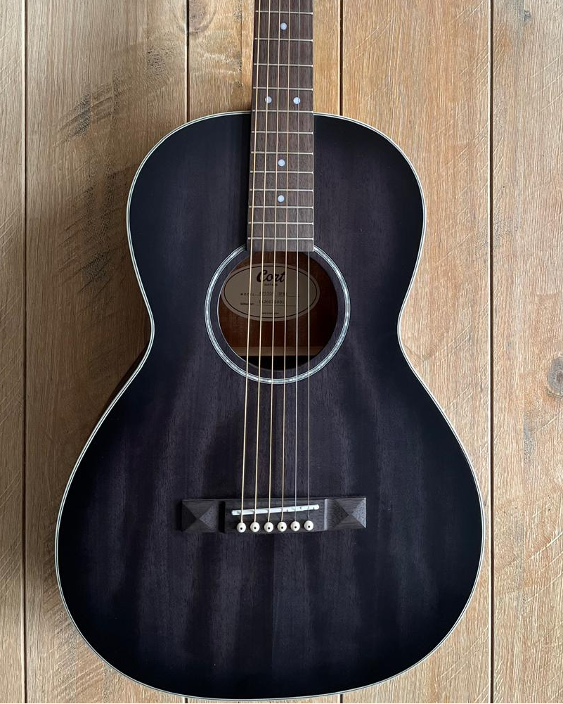 Cort AP550M - Open Pore Black