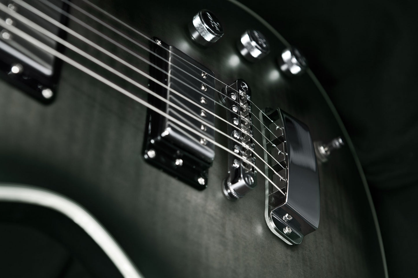 Hagstrom Ultra Max - Satin Cosmic Blackburst